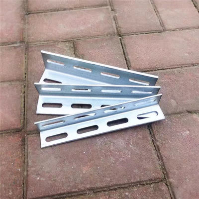 Pre Punched Slotted metal Angle Iron Beam Bar L Shaped ODM